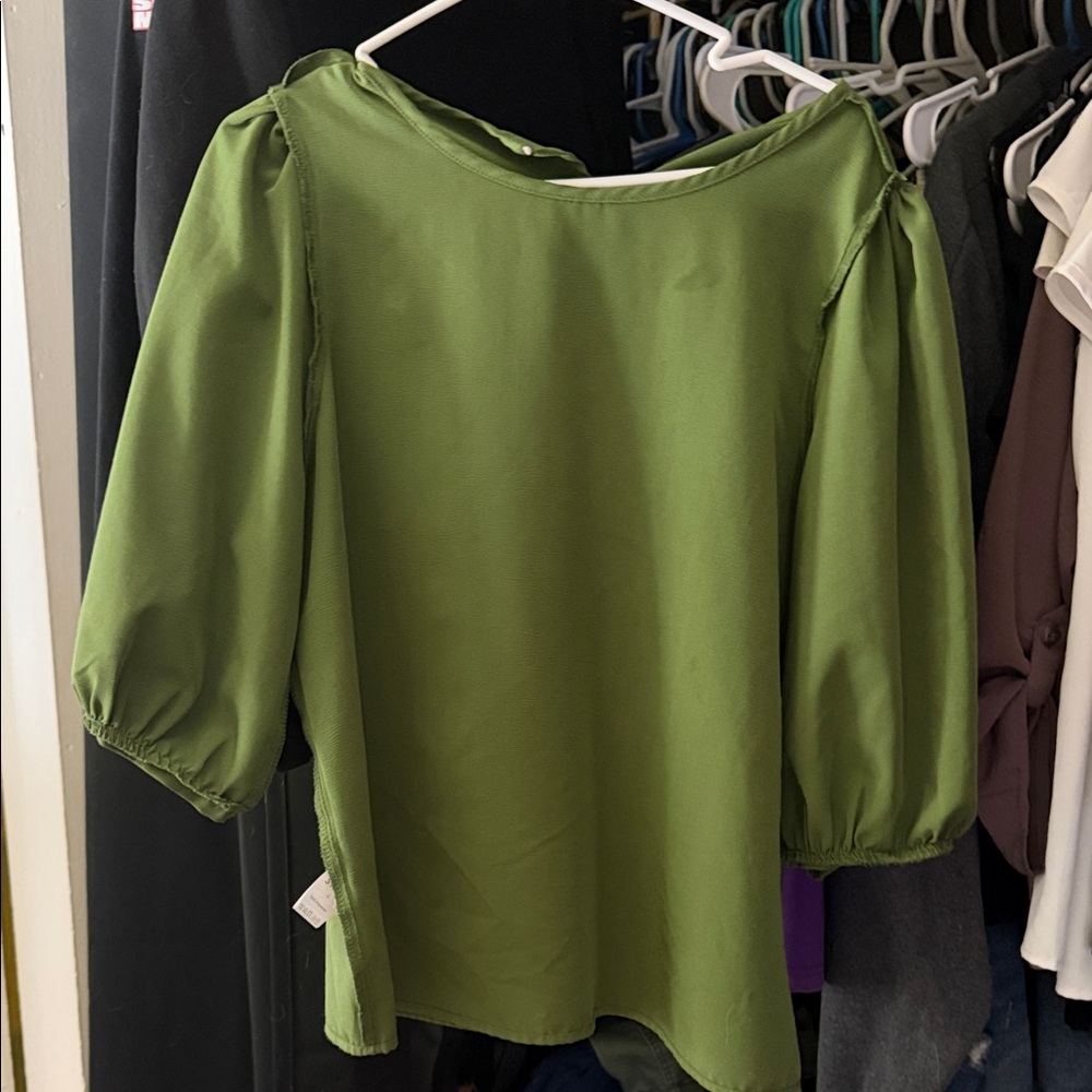 Elegant Green Women's Top
